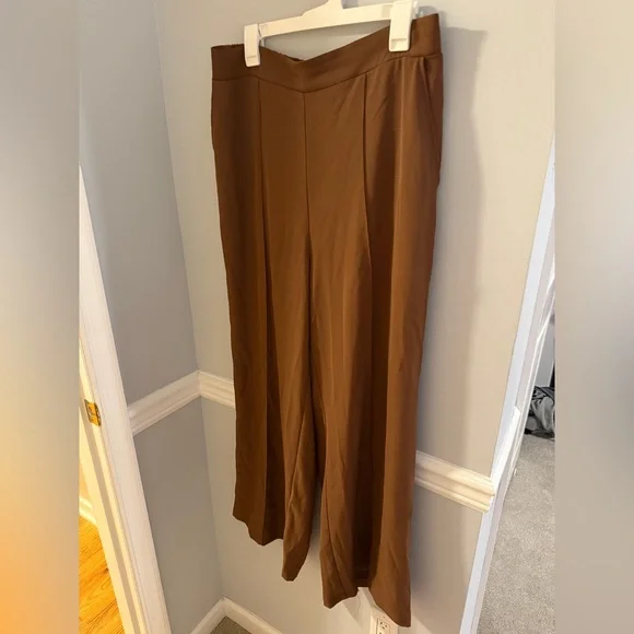 Brown Wide-Leg Women's Pants - Picture 2 of 5